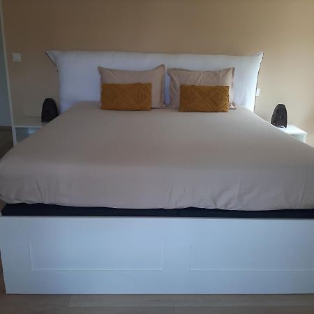 Superbe appartement dans résidence privée au calme Amplepuis Esterno foto
